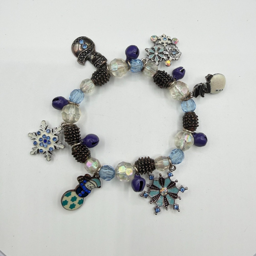 Winter Charm Beaded Stretch Bracelet Snowflake Snowman Holiday Gift Blue Boho